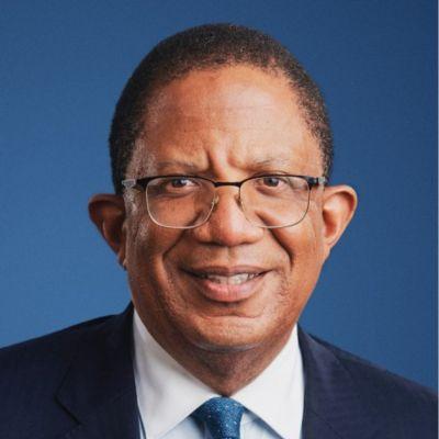 Dr. Selwyn Vickers